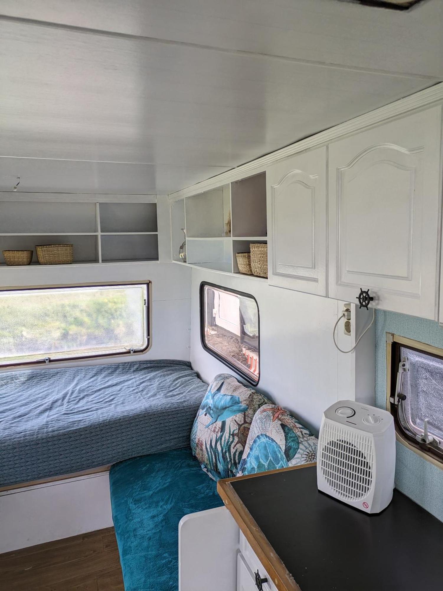 Caravan Zee By Bnb De Kapitein 't Horntje Dış mekan fotoğraf