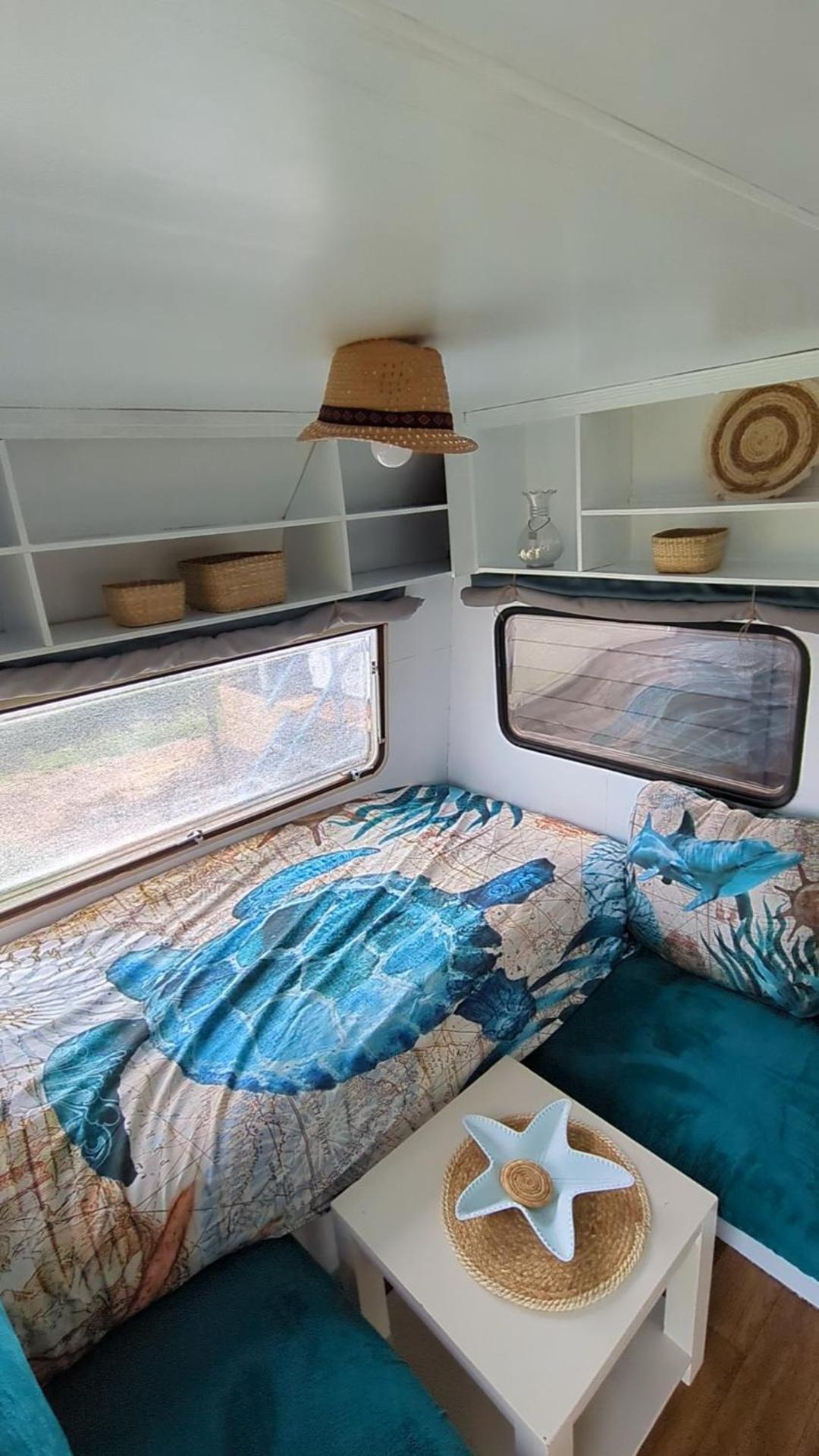 Caravan Zee By Bnb De Kapitein 't Horntje Dış mekan fotoğraf